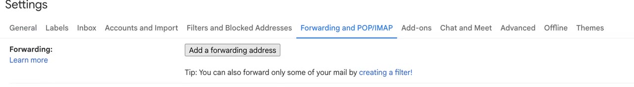 Вкладка Forwarding and POP/IMAP и кнопка Add a forwarding address в Gmail